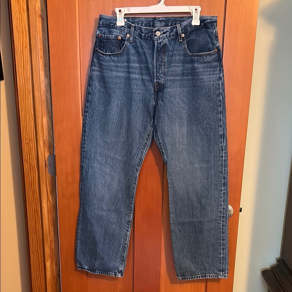 Levi’s 501 90s, Women’s Size 32x31, Excellent Condition